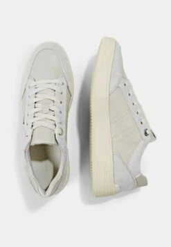 ESPRIT Sneakers Laag - Light Grey -Esprit 0e198f3745244d1f952347d199381f1f
