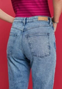 ESPRIT Jeans Tapered Fit - Blue Bleached -Esprit 11b1a8e0590c41d39ff4d0b8dba764b9