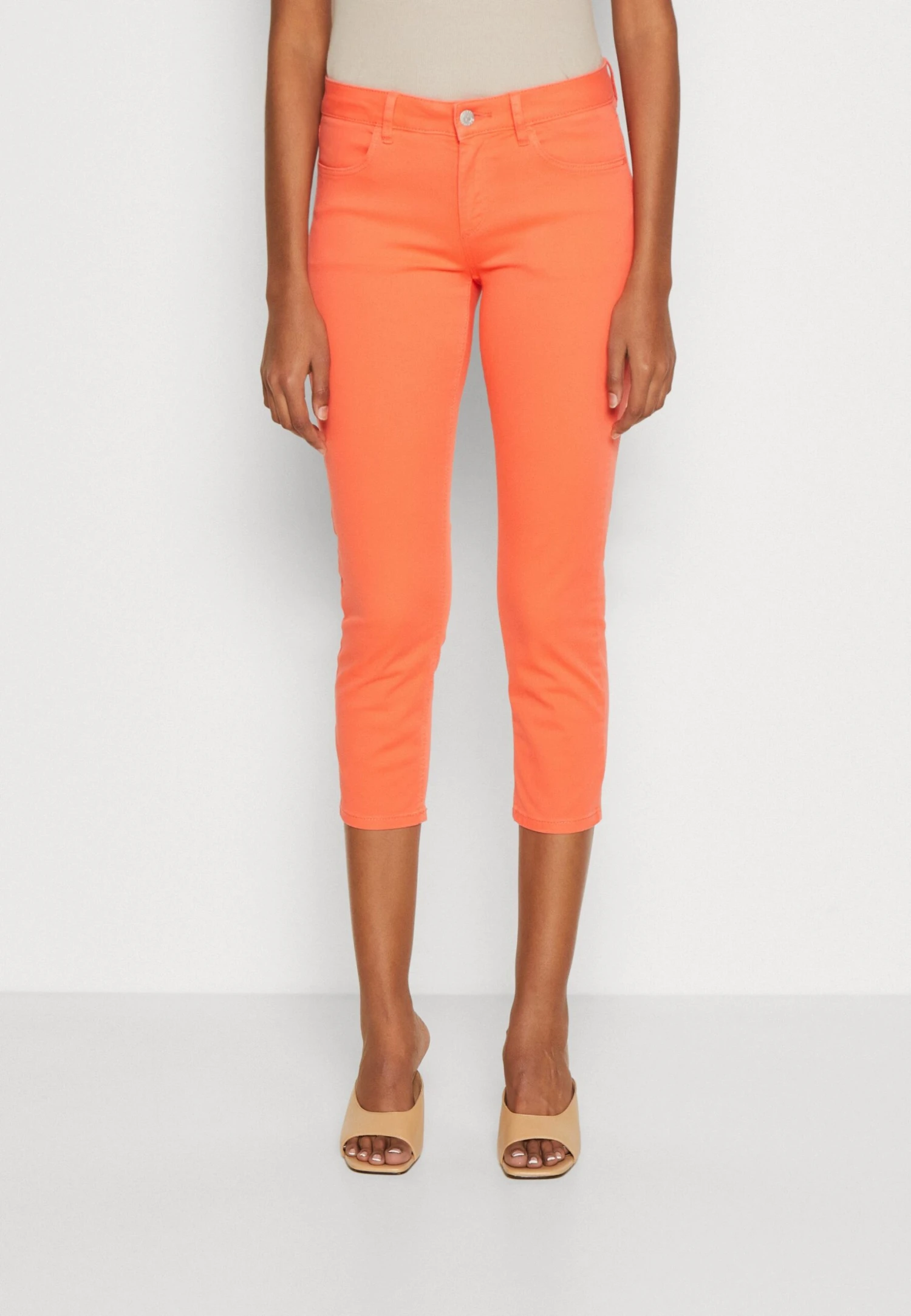 ESPRIT Capri - Jeansshort - Coral Orange 1 ESPRIT Capri - Jeansshort - Coral Orange