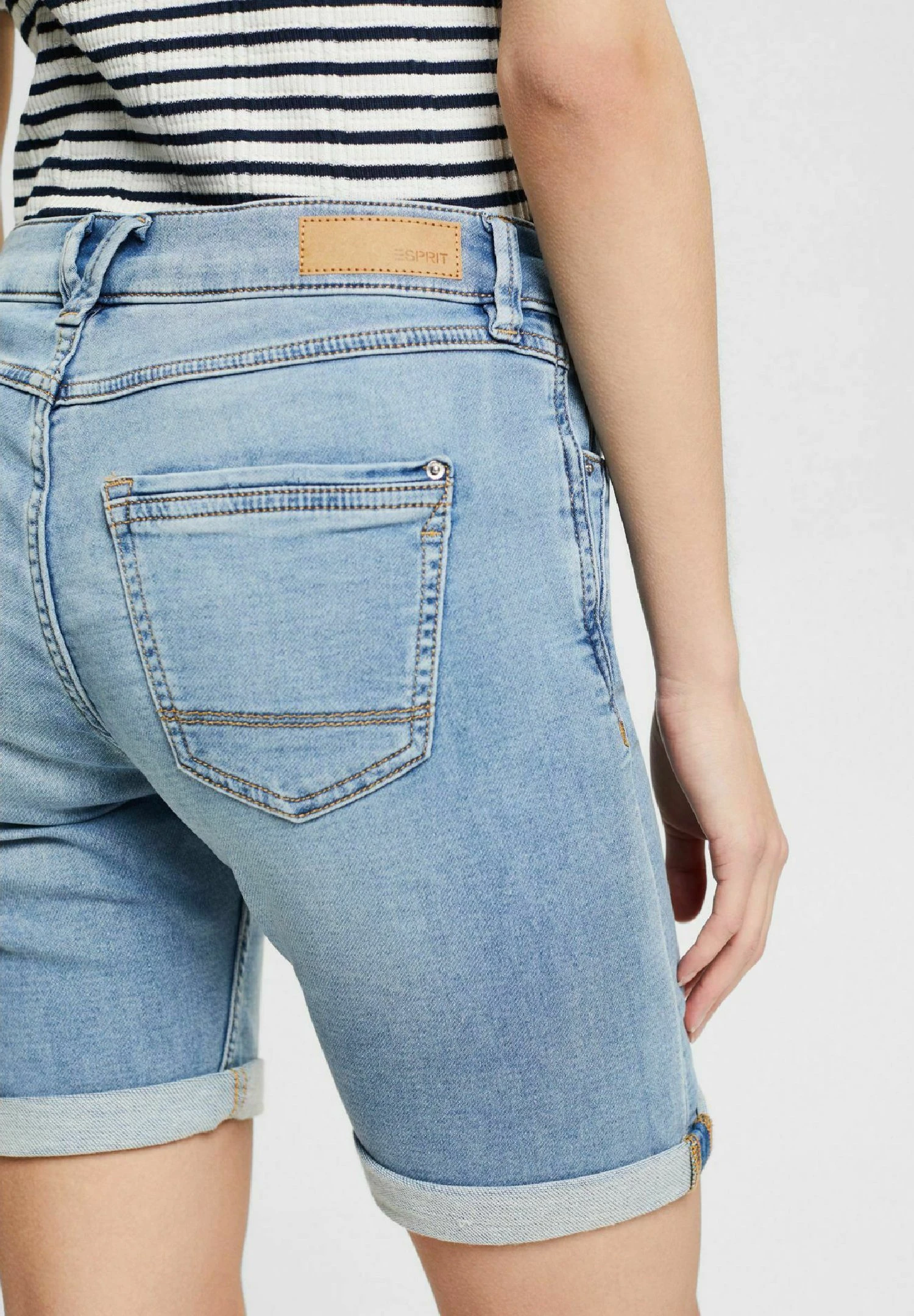 ESPRIT Jeansshort - Blue Light Wash 5 ESPRIT Jeansshort - Blue Light Wash - Afbeelding 5