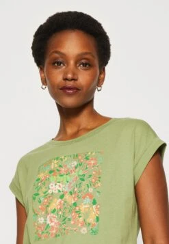 ESPRIT Stitch Detail - T-Shirt Print - Pistachio Green -Esprit 1f670173607a4108810287183b38ed77