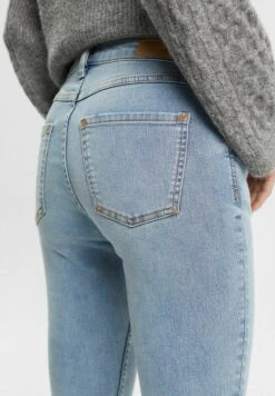 ESPRIT Mit Kleiner Zippertasche - Jeans Skinny Fit - Blue Light Washed -Esprit 1fc5ebcbb6db43bda85c666938a3ef08