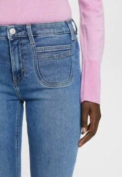 ESPRIT High-Rise - Slim Fit Jeans - Blue Light Washed 10 ESPRIT High-Rise - Slim Fit Jeans - Blue Light Washed -Esprit 22ec192c531541d4be359eff55ab4dc5