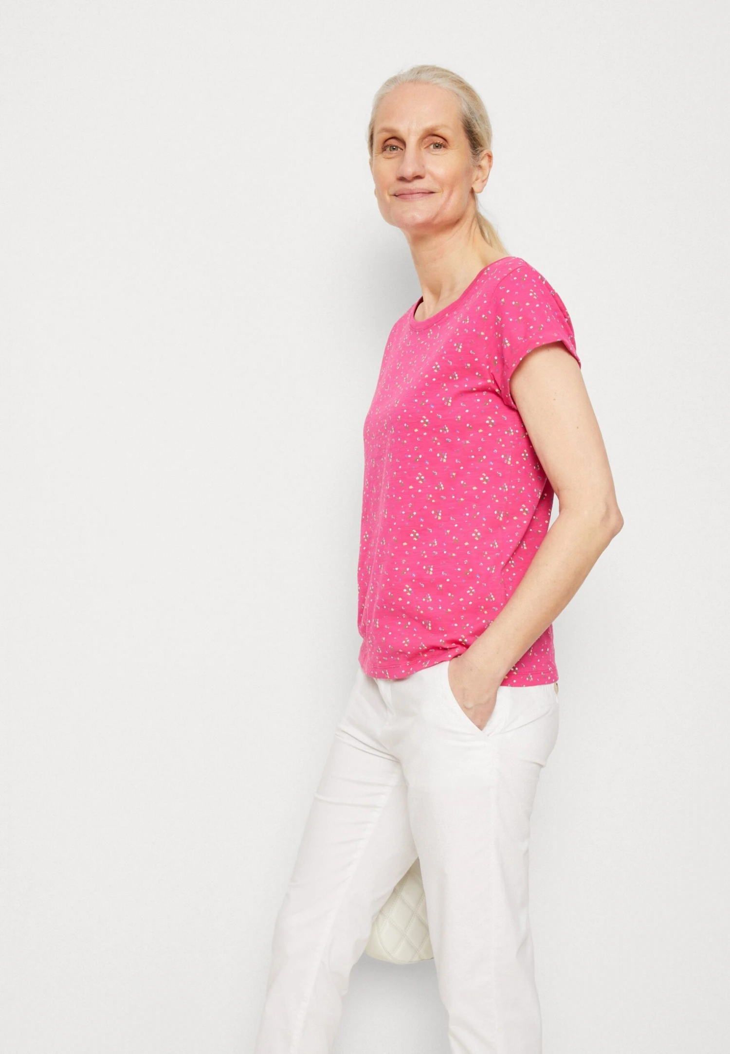 Edc By Esprit Sus Aop - T-Shirt Print - Pink Fuchsia 4 Edc By Esprit Sus Aop - T-Shirt Print - Pink Fuchsia - Afbeelding 4