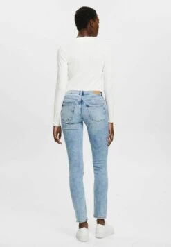 Edc By Esprit Slim Fit Jeans - Blue Light Washed -Esprit 512cc993fce74da7ae94b029acc756f5