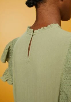 Edc By Esprit Blouse - Light Khaki -Esprit 53c2640dea2547b1a1286b3269b12991