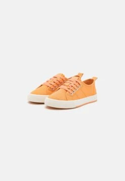 ESPRIT Sneakers Laag - Orange 8 ESPRIT Sneakers Laag - Orange -Esprit 58ffdb78e42c44f19bcebd13c90b13e1
