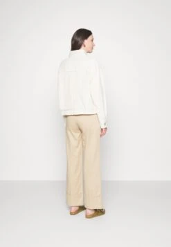 ESPRIT Structure - Lichte Jas - Ice -Esprit 6295b17332154381828ac88eab28782a