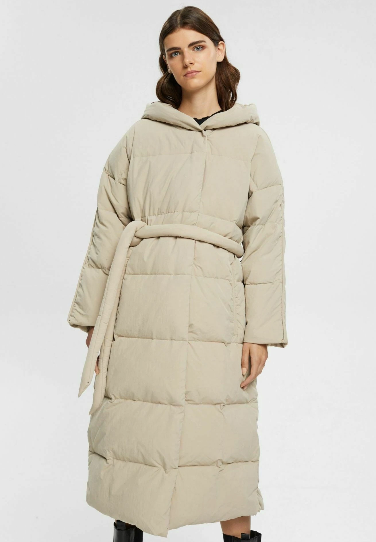 ESPRIT Puffer In Longform - Donsjas - Light Taupe 1 ESPRIT Puffer In Longform - Donsjas - Light Taupe