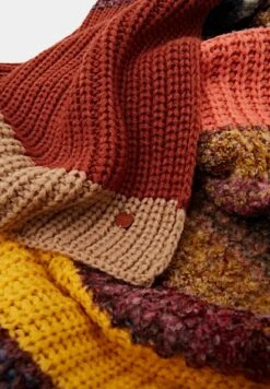 ESPRIT Sjaal - Rust Brown -Esprit 7a0bc21cc7a545ef8db8edff90dff797