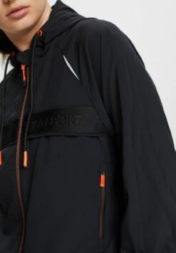 Trainingsvest - Black 13 Trainingsvest - Black -Esprit 7c296df57240477d9a3a687f25ba3f22