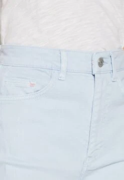 ESPRIT Straight Leg Jeans - Light Blue -Esprit 7cd418ed3bfe46cb869a4ffde85deb7f