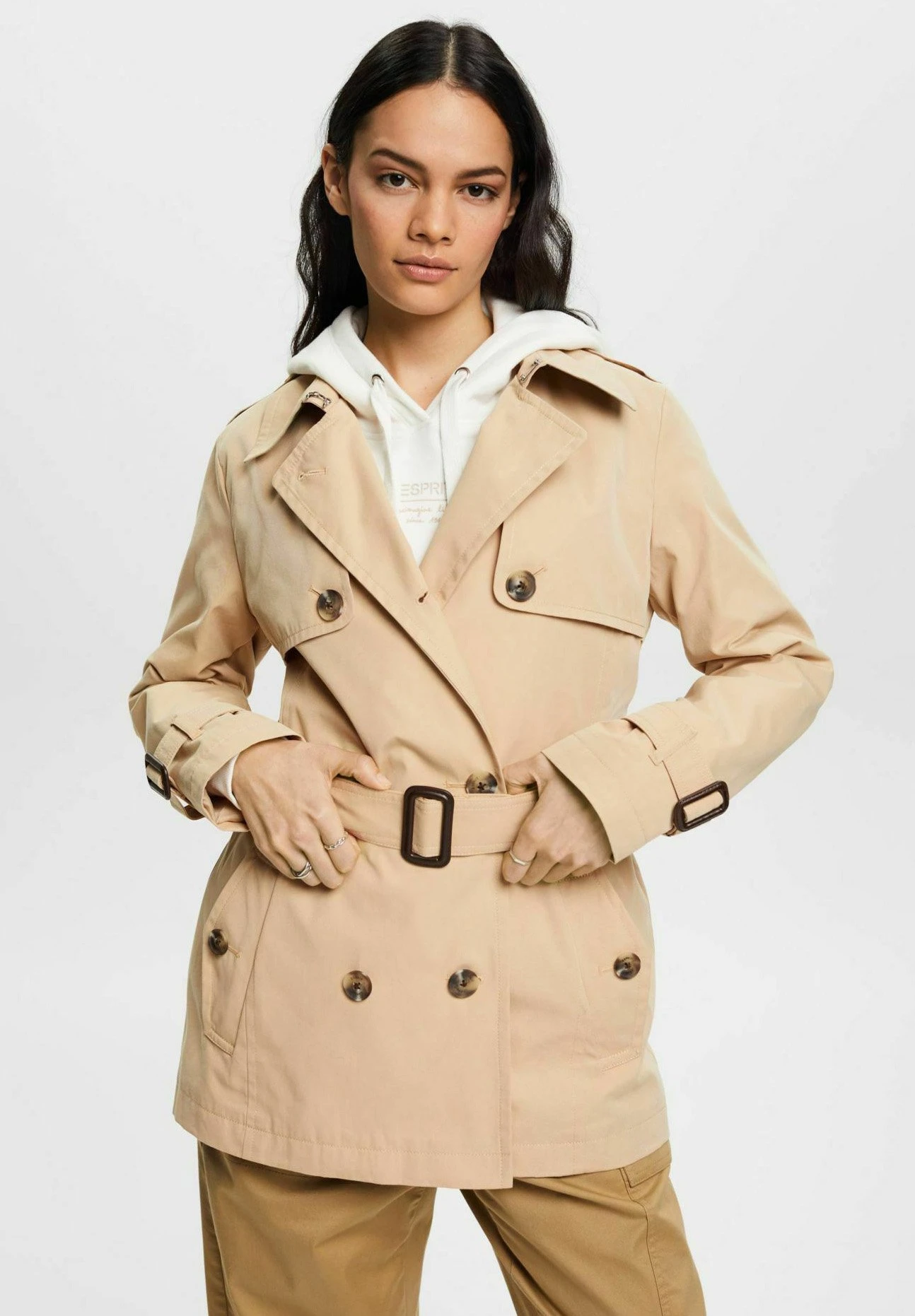 ESPRIT Kurzer Mit Gürtel - Trenchcoat - Sand 1 ESPRIT Kurzer Mit Gürtel - Trenchcoat - Sand