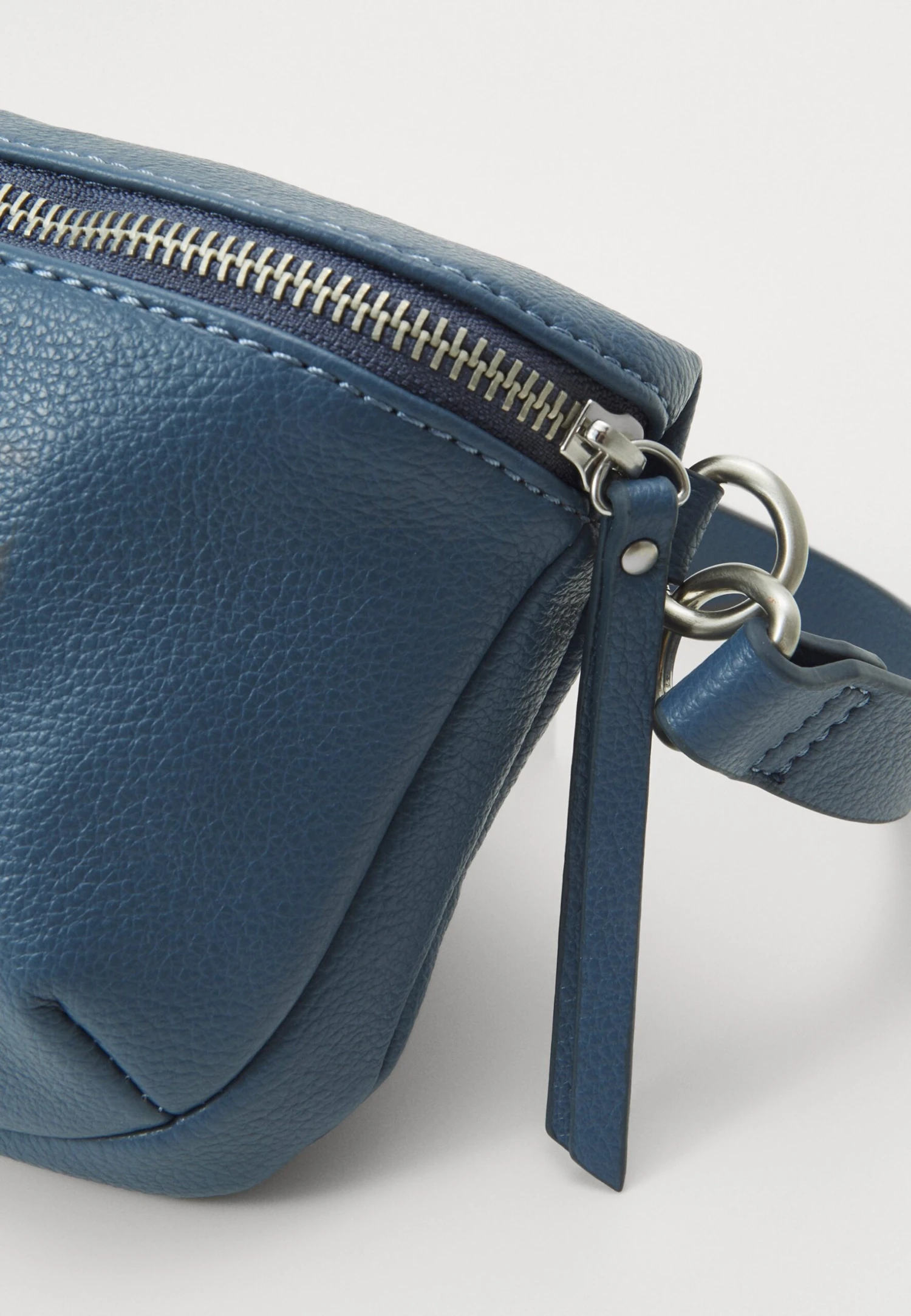 ESPRIT Ginger - Heuptas - Grey Blue 4 ESPRIT Ginger - Heuptas - Grey Blue - Afbeelding 4