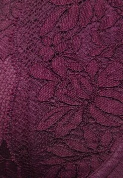 ESPRIT Seasonal The Temting Fit High Apex - Beugel Bh - Bordeaux Red -Esprit 8eec4e651d374735bd37bfbe263951eb