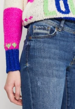 Edc By Esprit Jeans Skinny Fit - Blue Dark Wash -Esprit 91b08c2a0ae344bfa6e0a226aa68f6ab