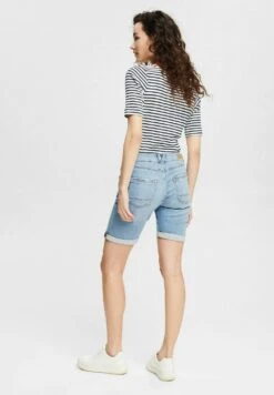 ESPRIT Jeansshort - Blue Light Wash 10 ESPRIT Jeansshort - Blue Light Wash -Esprit 94326cce70fb4107914c585e8e08c818