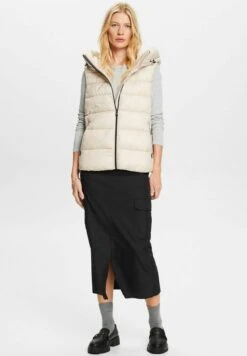 ESPRIT Ultra Light Vest - Bodywarmer - Cream Beige -Esprit 94a51d73c6eb4741bb6dd1e11d48166b