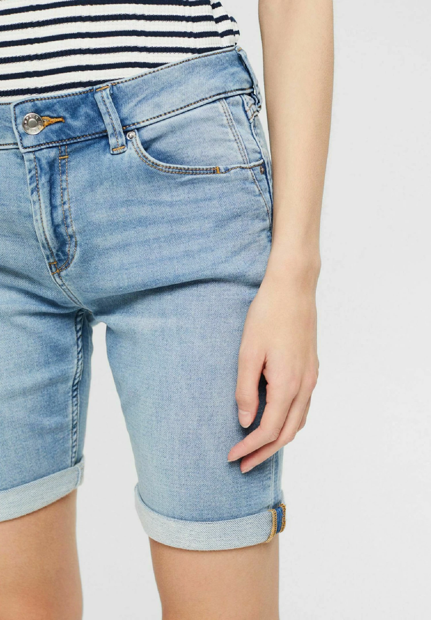 ESPRIT Jeansshort - Blue Light Wash 4 ESPRIT Jeansshort - Blue Light Wash - Afbeelding 4