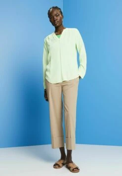 ESPRIT Mit Schlitz Am Ausschnitt - Blouse - Citrus Green