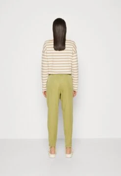 Edc By Esprit Trainingsbroek - Pistachio Green -Esprit 97d284ed008342508ad2f25b59685bd9