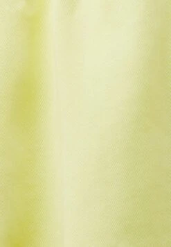 Edc By Esprit Shorts - Yellow -Esprit a50220bd64654ff5a2ae927cee253b9c