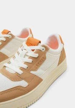 ESPRIT Mit Plateausohle - Sneakers Laag - Camel -Esprit abe7b44cd90e4638b30c2f0b9fdcf88f