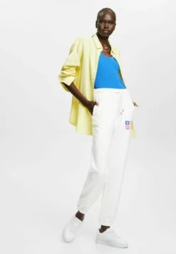 Esprit -Esprit afc1b78ec8ea43bc8d2cf562ecb3523f