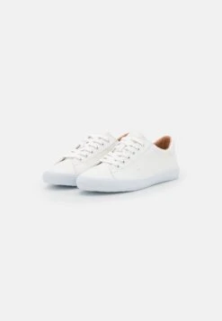 ESPRIT Sneakers Laag - Off White -Esprit b49d9d600f6d4d4ea148a95a6a6a58c5