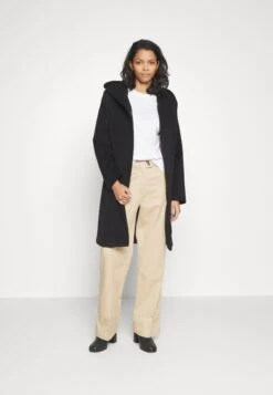 ESPRIT Mantel - Black 11 ESPRIT Mantel - Black -Esprit c18e81a138d240a5a188d8f9440afaa1