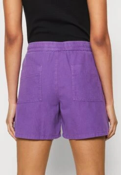ESPRIT Shorts - Purple -Esprit c46895c71f7544b7b356c3793359789f