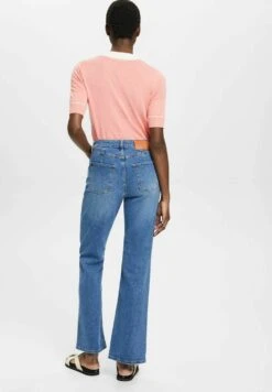 ESPRIT Flared Jeans - Blue Dark Washed 10 ESPRIT Flared Jeans - Blue Dark Washed -Esprit c58aecd294ea4ad7a0fae05a40120234