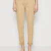 ESPRIT Twill Stretch - Chino - Sand