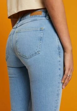 ESPRIT Jeans Skinny Fit - Blue Light Washed -Esprit cab51bbadb5d49c6a4f89713cd2f2ed4