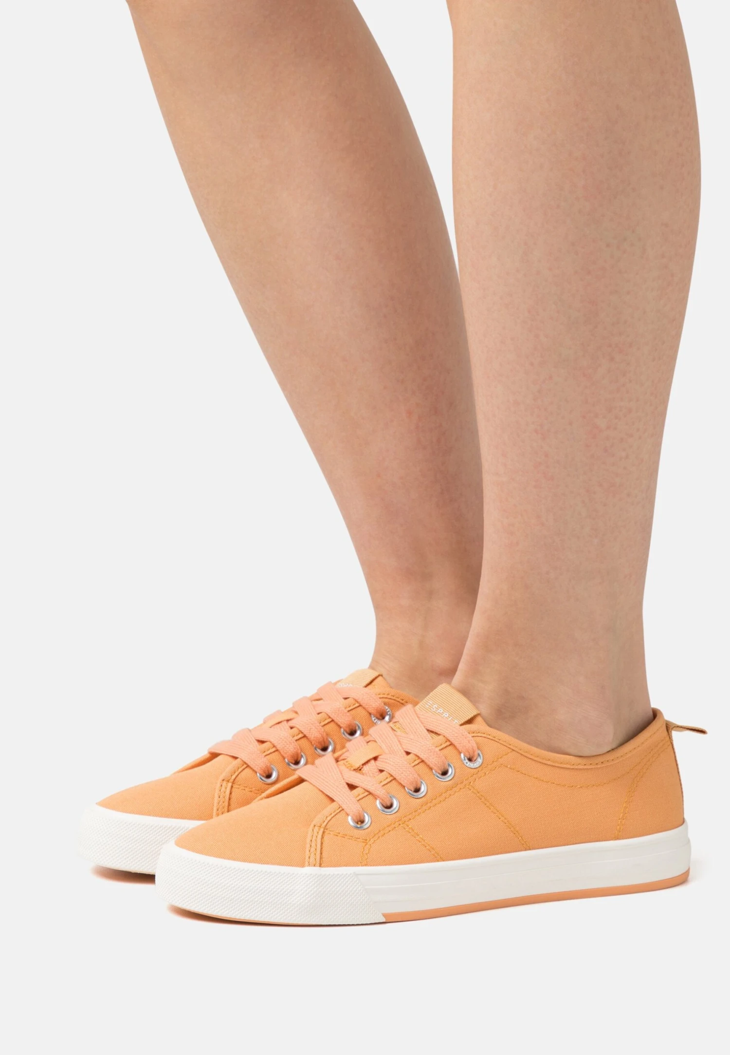 ESPRIT Sneakers Laag - Orange 1 ESPRIT Sneakers Laag - Orange