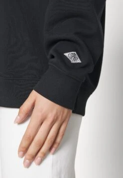 ESPRIT Crew Neck - Sweater - Black -Esprit dbc9985cd466484faffa037886195915