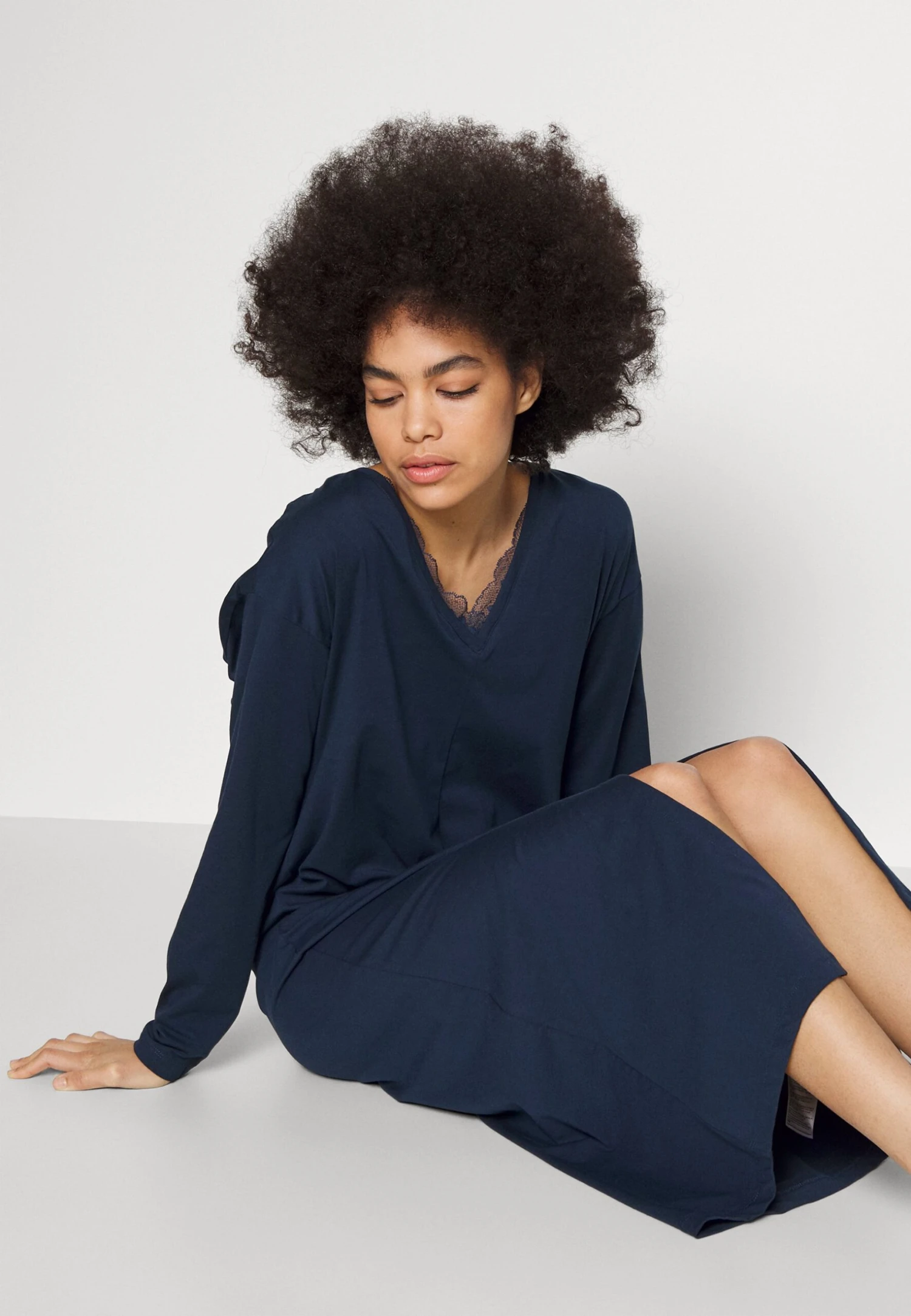 ESPRIT Seasonal Long Sleeve - Nachtjapon - Ink 4 ESPRIT Seasonal Long Sleeve - Nachtjapon - Ink - Afbeelding 4