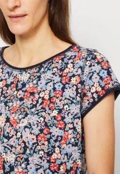 ESPRIT F Aop - T-Shirt Print - Navy -Esprit ef214ef9790044da88709250a72a03ee