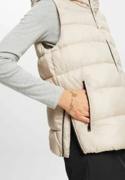 ESPRIT Ultra Light Vest - Bodywarmer - Cream Beige -Esprit f46519c2fdcb49b29971d56c8f95e9f6