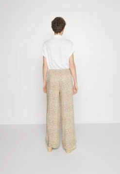 ESPRIT Printed Wideleg - Broek - Pastel Green -Esprit fc8bb12890ec486997f3c8c4d64d649e